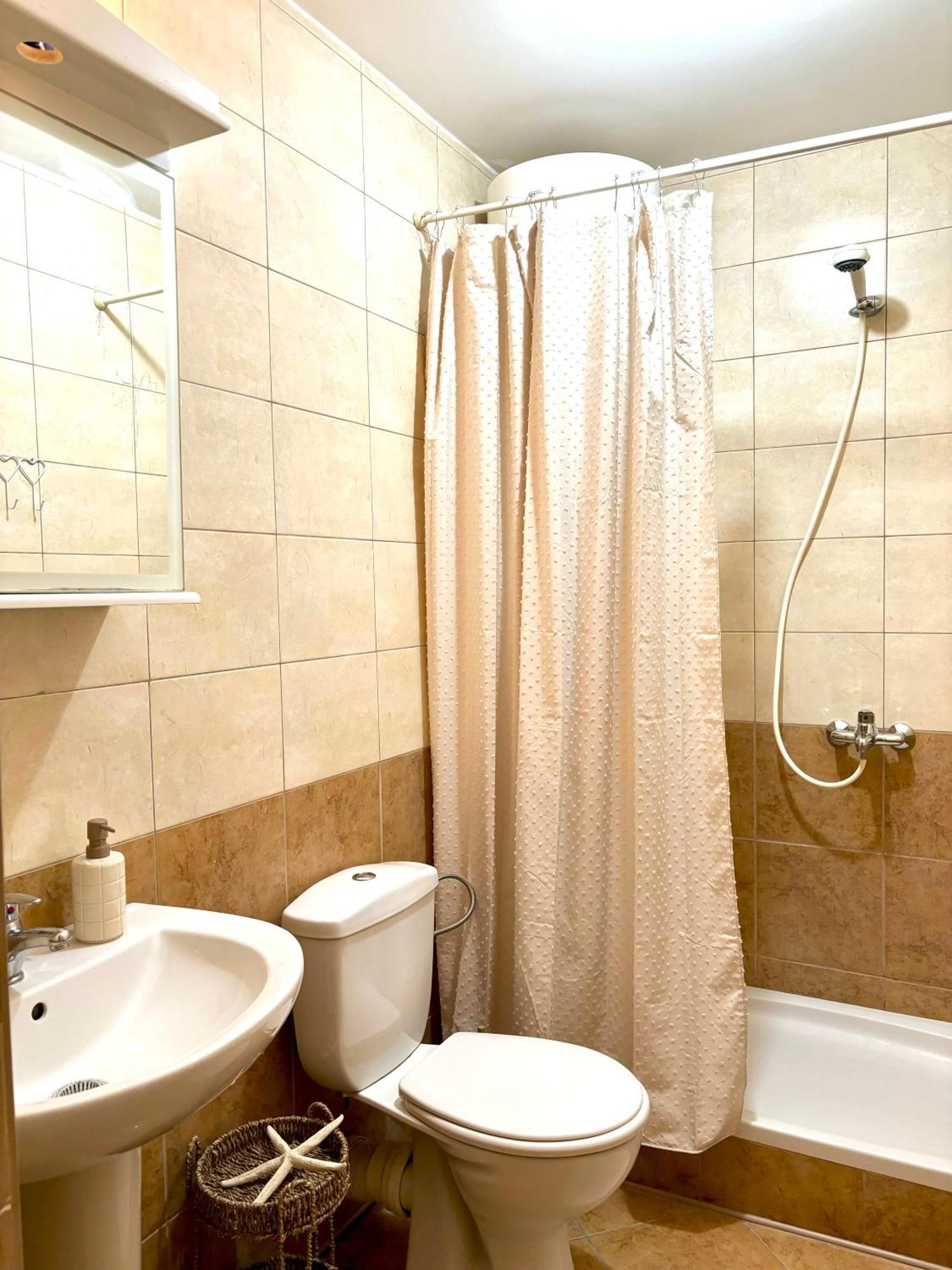 Apartment Tri Kiparisa Тиват Екстер'єр фото